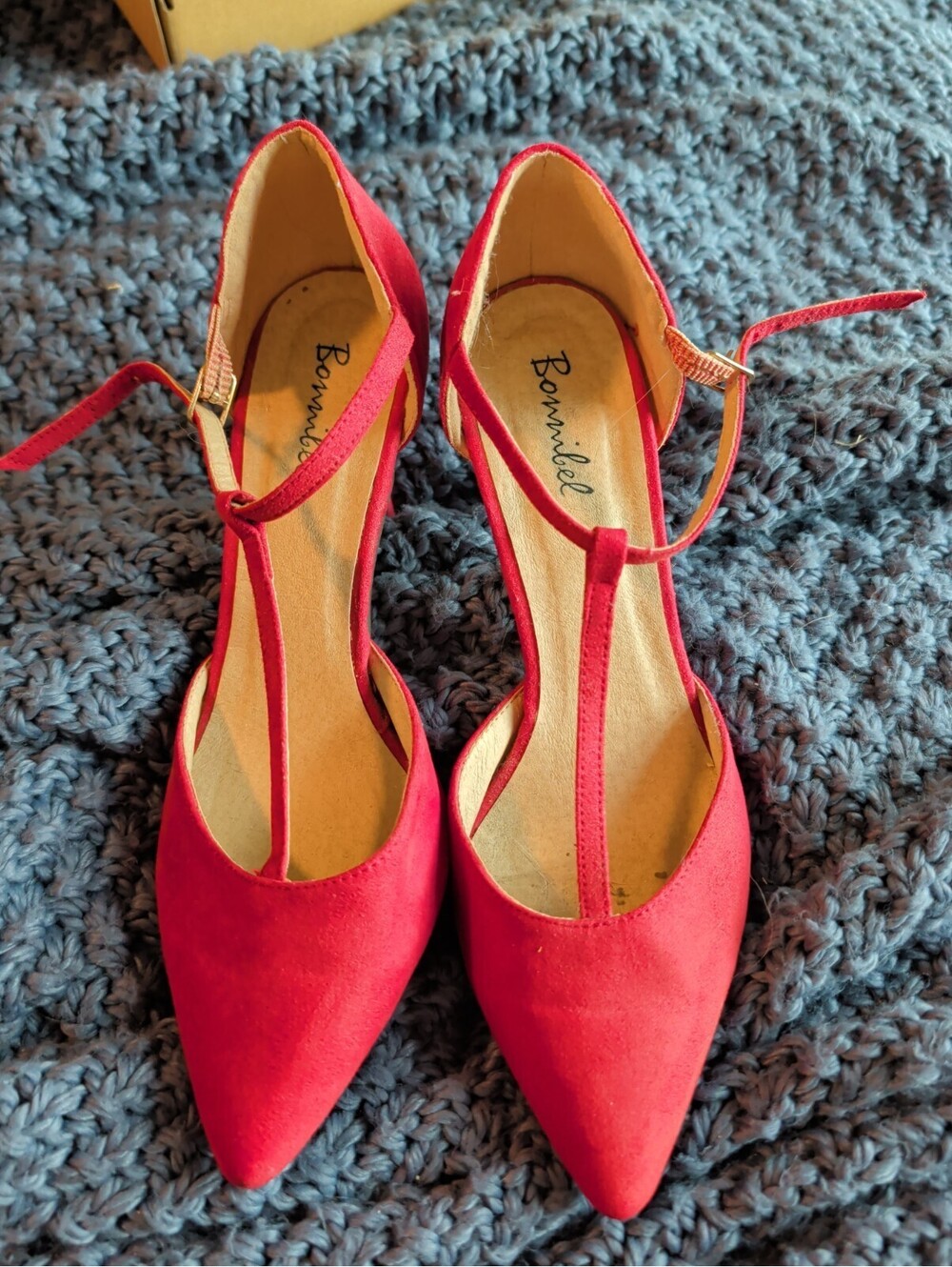 Bonnibel Women's Red T Strap Pumps Size 8